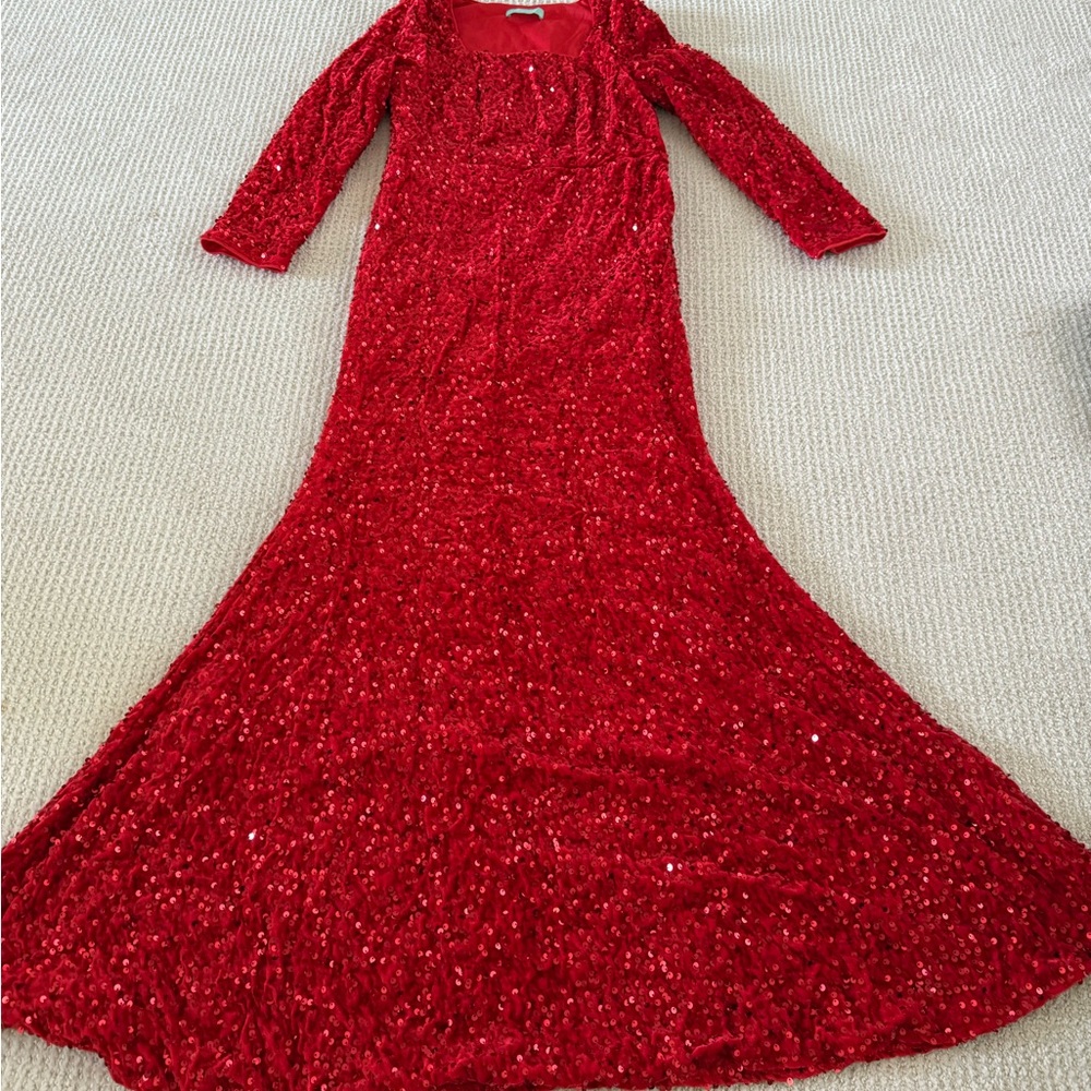 Elegant Red Sequin Gown